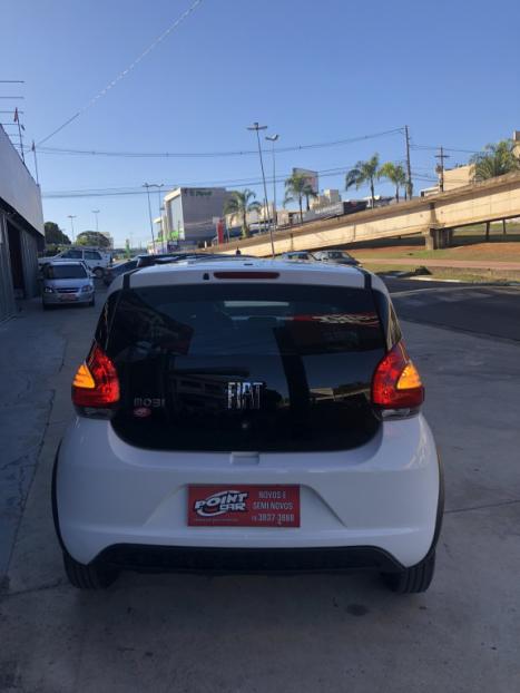 FIAT Mobi 1.0 4P FLEX EVO LIKE, Foto 4