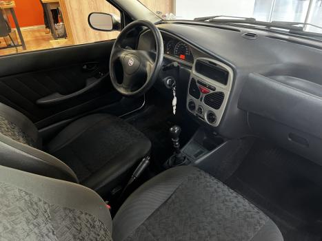 FIAT Palio 1.0, Foto 16