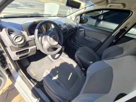 FIAT Palio 1.6 16V 4P FLEX ESSENCE, Foto 3