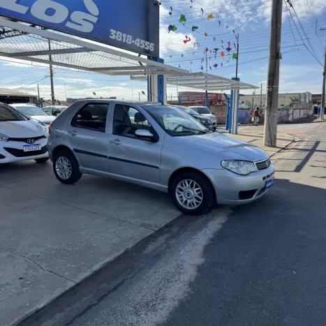 FIAT Palio 1.8 4P HLX, Foto 8