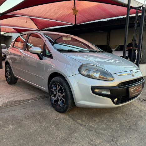 FIAT Punto 1.4 4P ATTRACTIVE FLEX, Foto 2