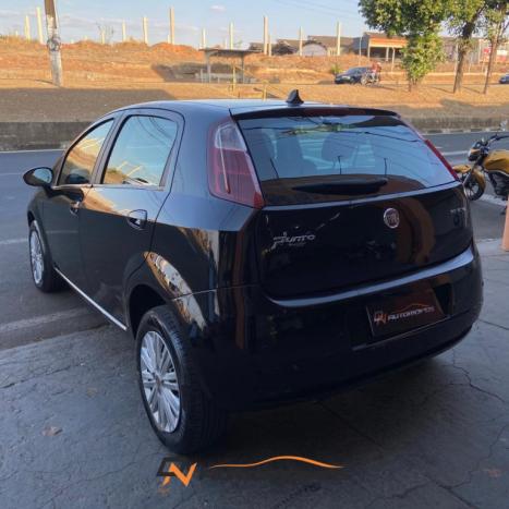 FIAT Punto 1.4 4P ATTRACTIVE FLEX, Foto 3