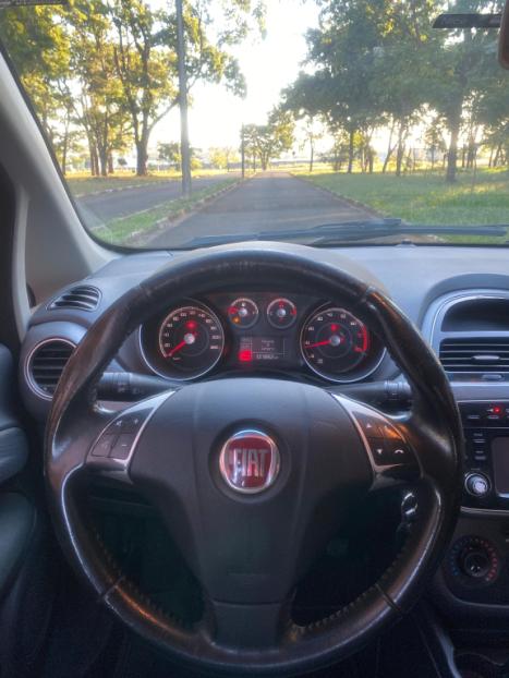 FIAT Punto 1.4 4P FLEX ATTRACTIVE ITALIA, Foto 8