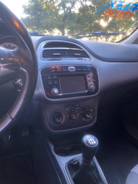 FIAT Punto 1.4 4P FLEX ATTRACTIVE ITALIA, Foto 9