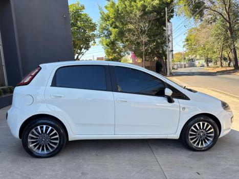 FIAT Punto 1.4 4P FLEX ATTRACTIVE ITALIA, Foto 5
