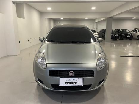 FIAT Punto 1.4 FLEX 4P, Foto 2