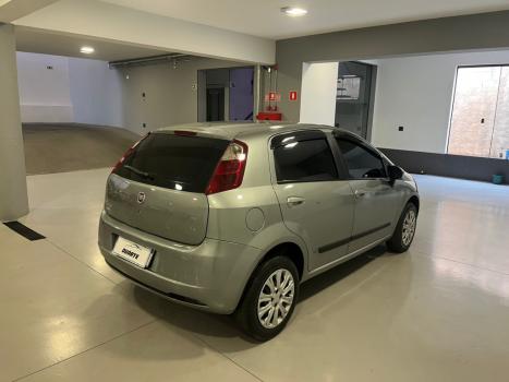 FIAT Punto 1.4 FLEX 4P, Foto 8