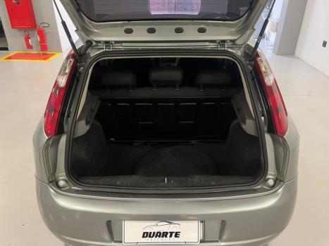 FIAT Punto 1.4 FLEX 4P, Foto 11