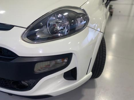 FIAT Punto 1.8 16V 4P BLACKMOTION FLEX, Foto 8