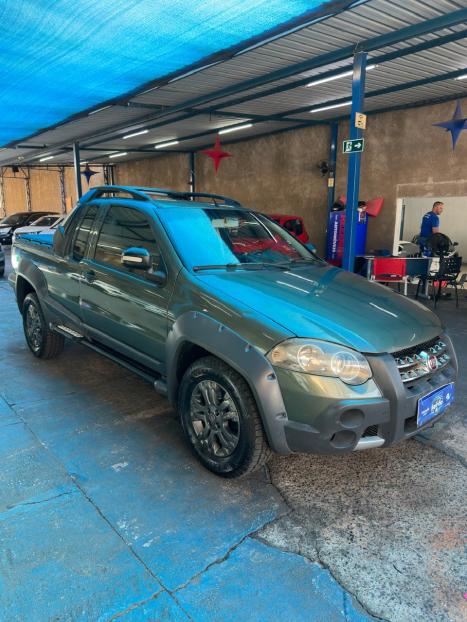 FIAT Strada 1.8 16V FLEX ADVENTURE CABINE ESTENDIDA, Foto 2