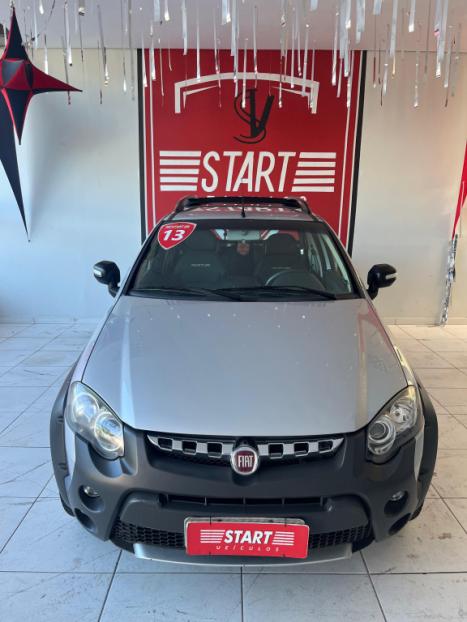 FIAT Strada 1.8 16V FLEX ADVENTURE CABINE DUPLA, Foto 2