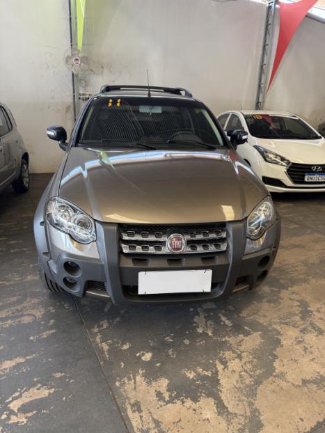 FIAT Strada 1.8 16V FLEX ADVENTURE CABINE ESTENDIDA, Foto 7