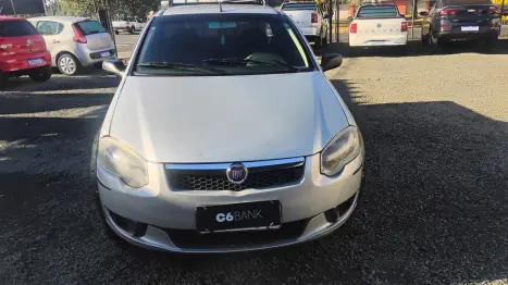 FIAT Strada 1.8 WORKING CABINE SIMPLES, Foto 2