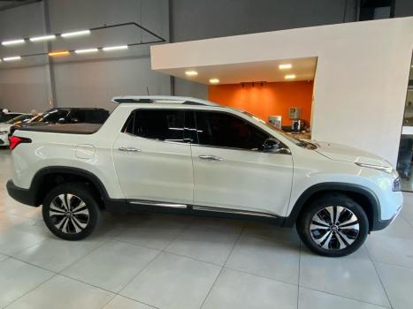 FIAT Toro 1.3 16V 4P FLEX 270 TURBO VOLCANO AUTOMTICO, Foto 3