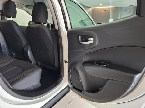 FIAT Toro 1.8 16V 4P FLEX FREEDOM AUTOMTICO, Foto 7