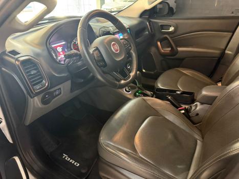 FIAT Toro 2.0 16V 4P VOLCANO 4WD TURBO DIESEL AUTOMTICO, Foto 14