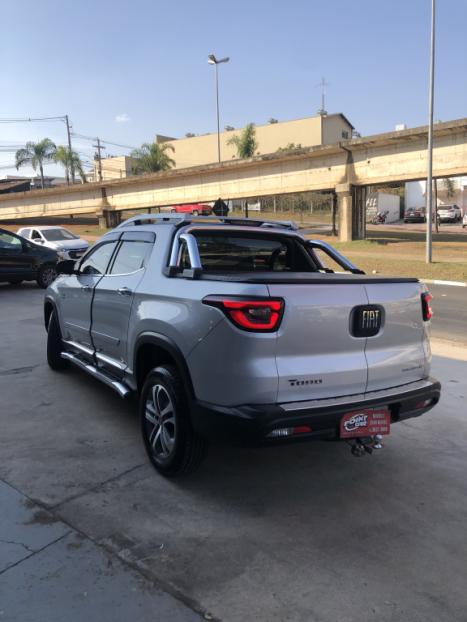 FIAT Toro 2.0 16V 4P VOLCANO 4WD TURBO DIESEL AUTOMTICO, Foto 6