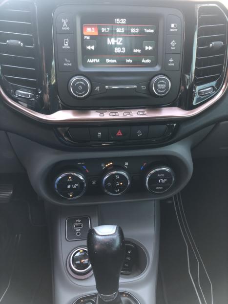 FIAT Toro 2.0 16V 4P VOLCANO 4WD TURBO DIESEL AUTOMTICO, Foto 9
