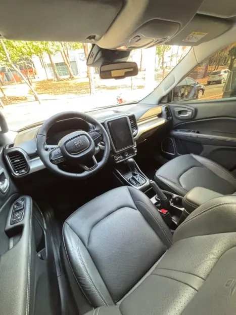 FIAT Toro 2.0 16V 4P VOLCANO 4WD TURBO DIESEL AUTOMTICO, Foto 9