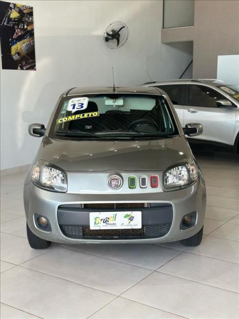 FIAT Uno 1.0 4P FLEX VIVACE EVO, Foto 2