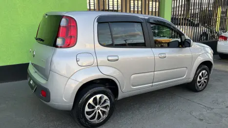 FIAT Uno 1.0 4P FLEX EVO VIVACE CELEBRATION, Foto 6