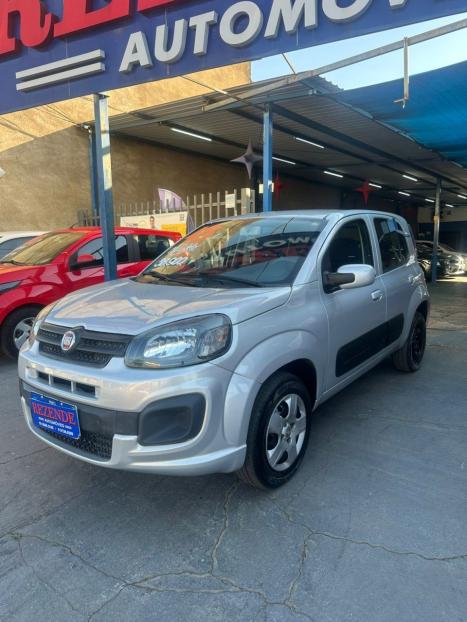 FIAT Uno 1.0, Foto 2