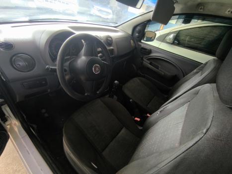 FIAT Uno 1.0 FLEX VIVACE, Foto 3
