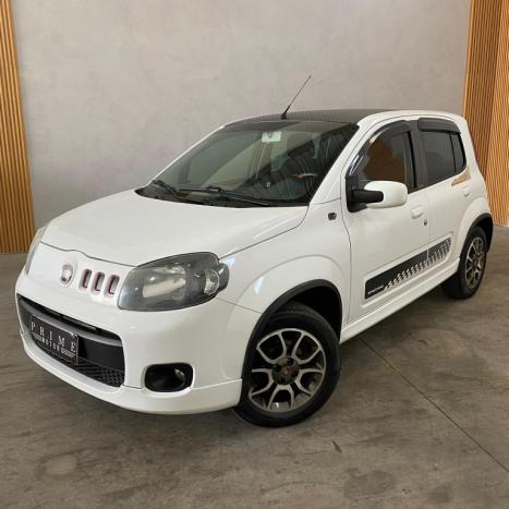 FIAT Uno 1.4 4P FLEX SPORTING, Foto 1