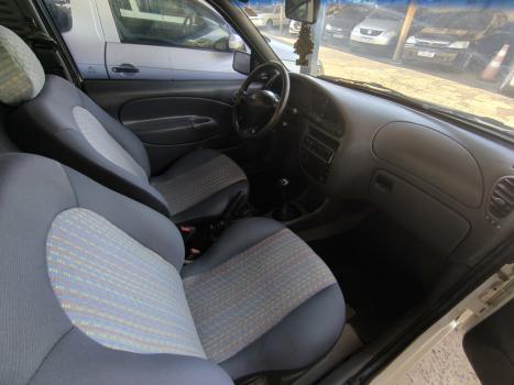 FORD Courier 1.6 L, Foto 3