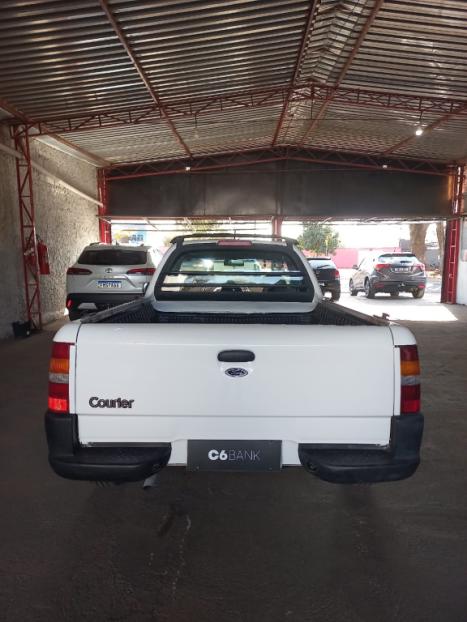 FORD Courier 1.6 L, Foto 5