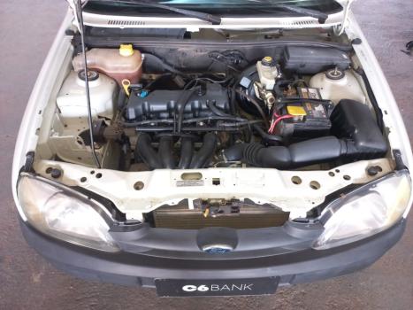 FORD Courier 1.6 L, Foto 7