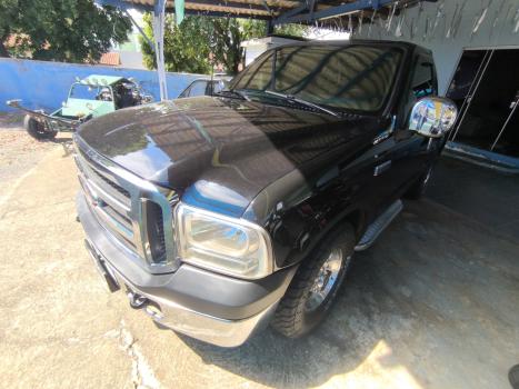 FORD F-250 3.9 XLT SUPER DUTY CABINE SIMPLES DIESEL, Foto 2