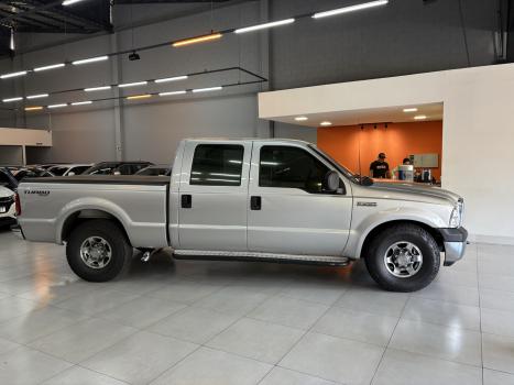 FORD F-250 4.2 XLT CABINE DUPLA, Foto 2