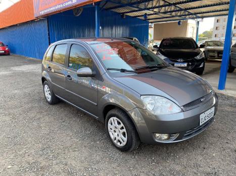 FORD Fiesta Hatch 1.6 4P, Foto 4