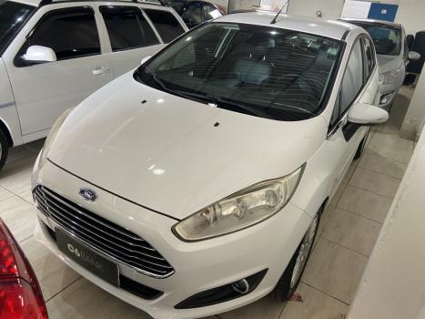 FORD Fiesta Hatch 1.6 16V 4P FLEX TITANIUM POWERSHIFT AUTOMTICO, Foto 2