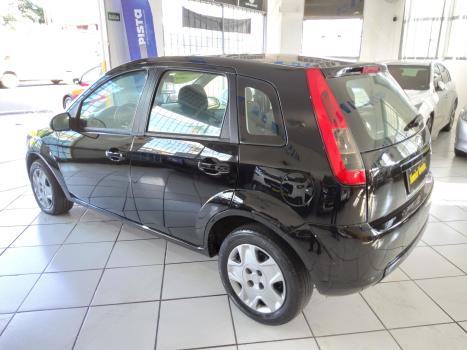 FORD Fiesta Hatch 1.6 4P FLEX, Foto 2