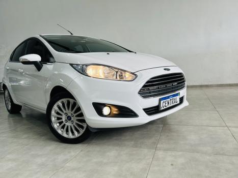 FORD Fiesta Hatch 1.6 16V 4P TITANIUM FLEX, Foto 1