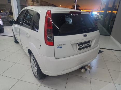 FORD Fiesta Hatch 1.6 4P SE PLUS FLEX, Foto 2