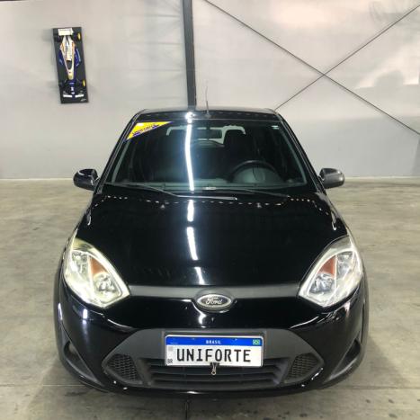 FORD Fiesta Hatch 1.6 4P, Foto 2