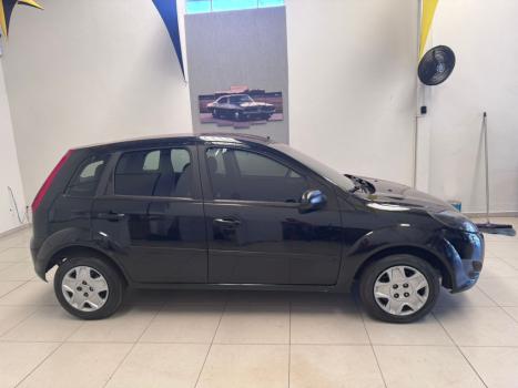 FORD Fiesta Hatch 1.0 4P CLASS, Foto 2