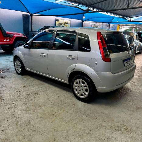 FORD Fiesta Hatch 1.0 4P SE PLUS FLEX, Foto 4
