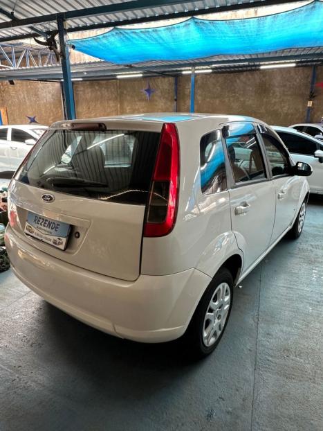 FORD Fiesta Hatch 1.0, Foto 6