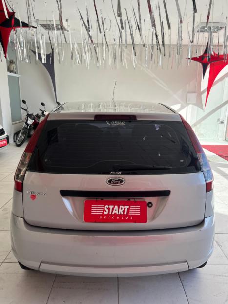 FORD Fiesta Hatch 1.0 4P FLEX, Foto 8