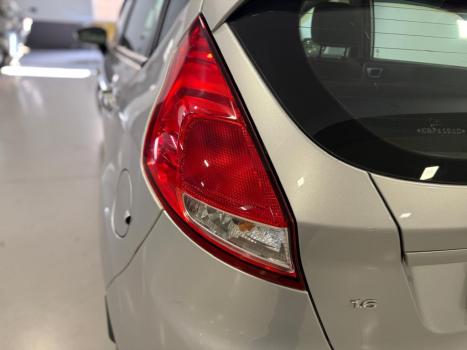 FORD Fiesta Hatch 1.6 4P SE PLUS FLEX, Foto 9