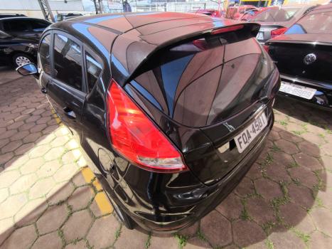 FORD Fiesta Hatch 1.0 4P SE PLUS FLEX, Foto 4