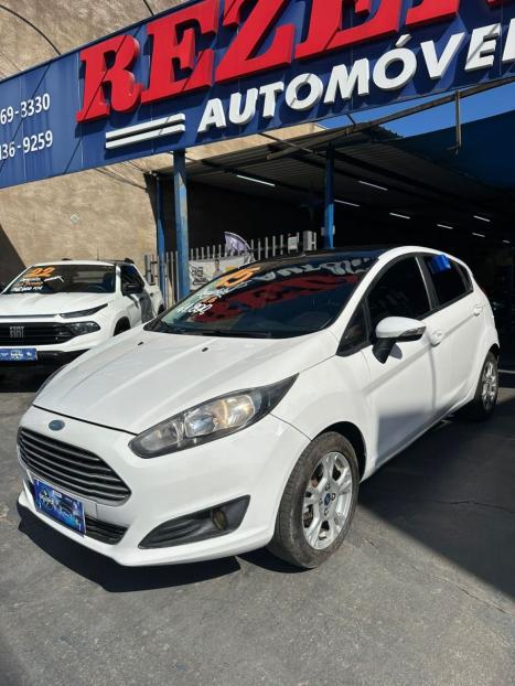 FORD Fiesta Hatch 1.6 4P, Foto 3