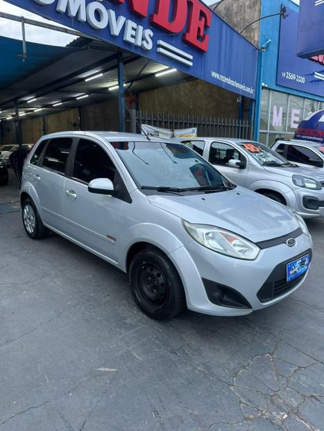 FORD Fiesta Hatch 1.6, Foto 3