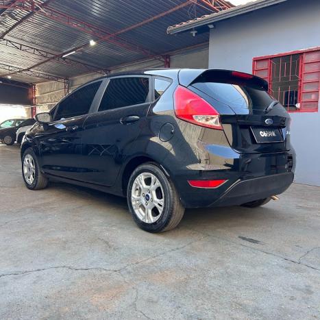 FORD Fiesta Hatch 1.5 16V 4P SE FLEX, Foto 6