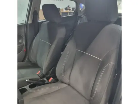FORD Fiesta Hatch 1.6 4P SE FLEX, Foto 8