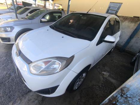 FORD Fiesta Hatch 1.6 4P SE FLEX, Foto 2